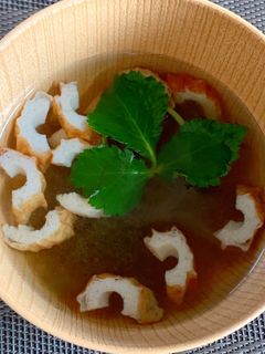 とろろ昆布とちくわのすまし汁-レシピのメイン写真