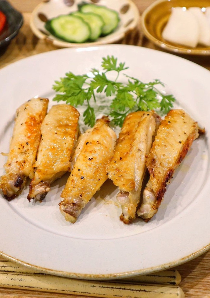 魚焼きグリルで時短簡単！手羽中の塩焼き♡-レシピのメイン写真