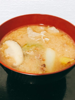 長ネギと椎茸のランデブー豚汁-レシピのメイン写真