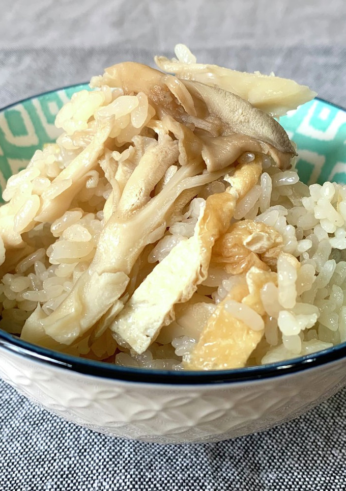 舞茸と油揚げの炊き込みご飯-レシピのメイン写真