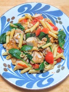 鶏もも肉のカレー炒めトマト合わせパスタ-レシピのメイン写真