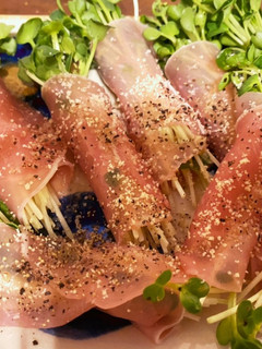 生ハムかいわれ巻き-レシピのメイン写真