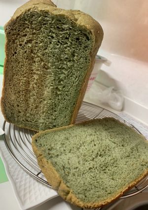 ヨモギ食パン-レシピのメイン写真