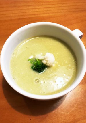 やさしいポタージュ♡ブロ&カリフラワー-レシピのメイン写真