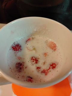 いちごミルク-レシピのメイン写真