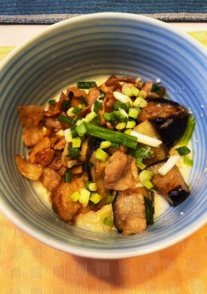 オートミールで簡単、茄子と豚肉の塩ダレ丼-レシピのメイン写真