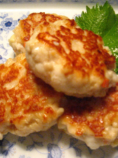 はんぺんでフワフワ♡鶏バーグ(♡∀♡) -レシピのメイン写真