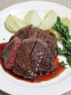牛ランプ肉のステーキ 赤ワインソース-レシピのメイン写真