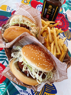 焼肉の生だれで作る モス風チキンバーガー-レシピのメイン写真