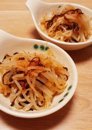 簡単♪もやしと塩こんぶのピリ辛和え-レシピのメイン写真
