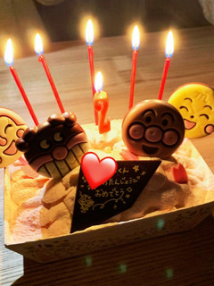 ケーキに刺すだけ!アンパンマンケーキ-レシピのメイン写真