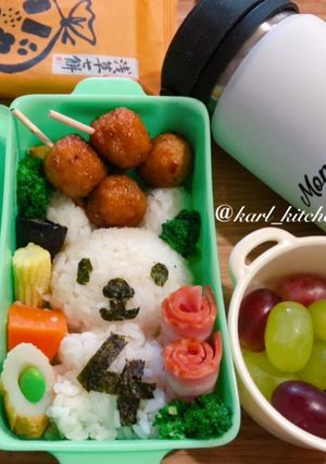 簡単うさぎおにぎりつみれ温野菜葡萄弁当-レシピのメイン写真