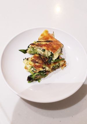 ニラと豆苗の豆腐チヂミ風-レシピのメイン写真