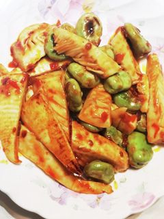 空豆とタケノコの豆板醤炒め-レシピのメイン写真