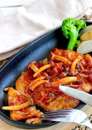 うま味倍増！きのこソースのポークソテー-レシピのメイン写真