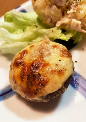 大きなしいたけ☆ツナマヨチーズ焼き-レシピのメイン写真
