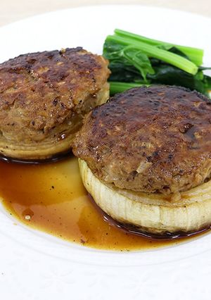 甘み引き立つ!新玉ねぎの肉詰め-レシピのメイン写真