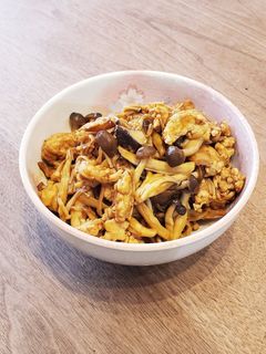 きのこと鶏胸ミンチの中華炒め-レシピのメイン写真