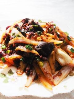 新たまねぎと椎茸の肉味噌炒め-レシピのメイン写真
