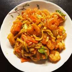 รูปของ 台湾風★海老とキャベツの炒めうどん