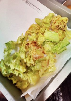 捨てないで！うすいえんどう鞘のかき揚げ-レシピのメイン写真