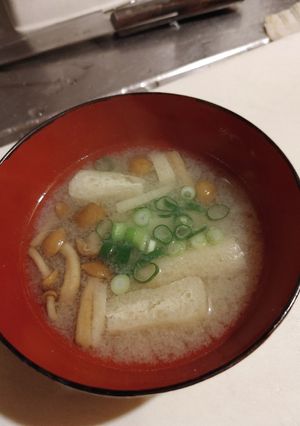 検証！冷凍なめこで滑りのある味噌汁-レシピのメイン写真