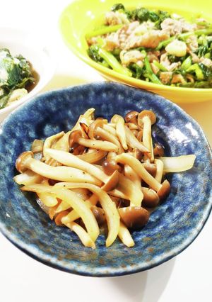 しめじと新玉ねぎのバタポン炒め♪-レシピのメイン写真