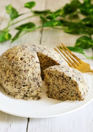 レンジで簡単！黒ごまバナナおからシフォン-レシピのメイン写真