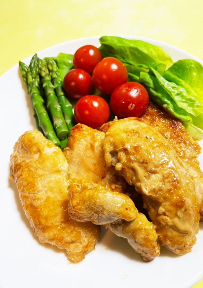とっても柔らか　　　　鶏ムネ肉のオイマヨ-レシピのメイン写真