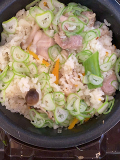 シンガポールチキンライス風炊き込みご飯-レシピのメイン写真