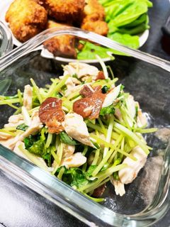 ポリ袋で簡単!三つ葉とささみの梅和え-レシピのメイン写真