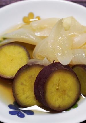 新玉葱とさつま芋の煮物-レシピのメイン写真