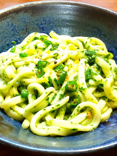 ハーブオイルとコラトゥーラの冷やしうどん-レシピのメイン写真