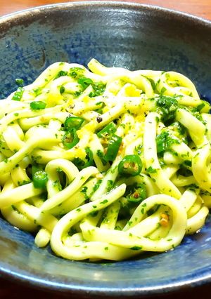 ハーブオイルとコラトゥーラの冷やしうどん-レシピのメイン写真