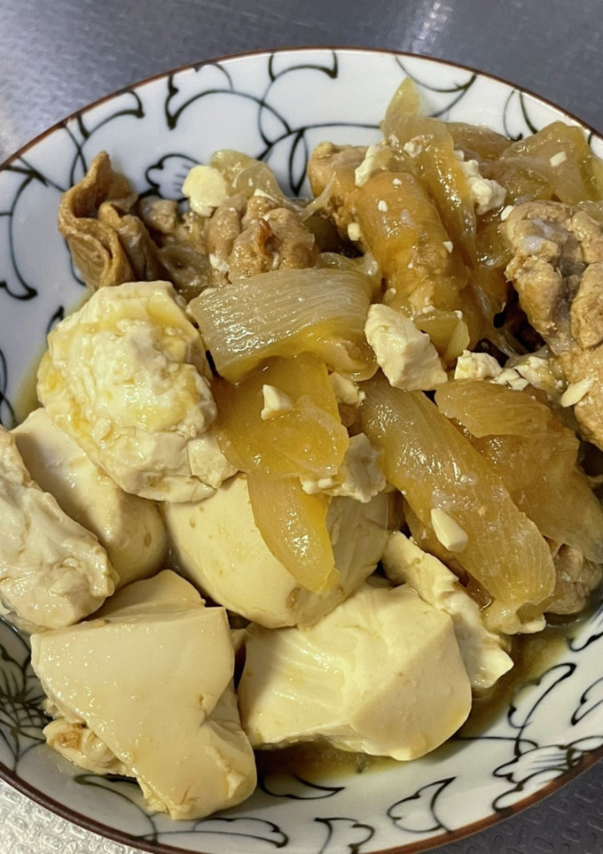 ＃すき焼きのたれで#簡単#新玉ネギ肉豆腐-レシピのメイン写真