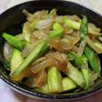 アスパラと新玉ねぎのきんぴら風