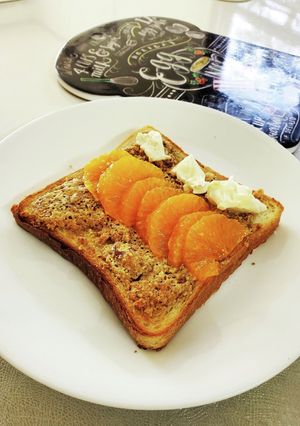 オレンジとクリチナッツのトースト-レシピのメイン写真