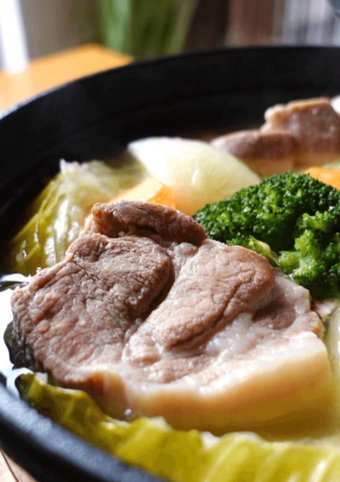 食卓を盛り上げる【豚肉と野菜の塩煮込み】-レシピのメイン写真