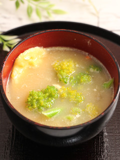 即席!パンに合う野菜卵の味噌スープ -レシピのメイン写真