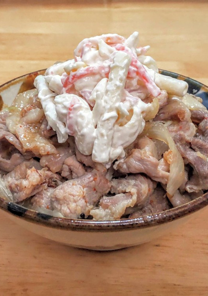 豚こま肉の生姜焼き丼☆デカ盛り風-レシピのメイン写真