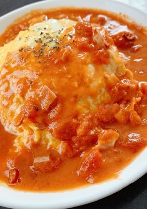 トマトクリームたっぷりオムライス!!-レシピのメイン写真