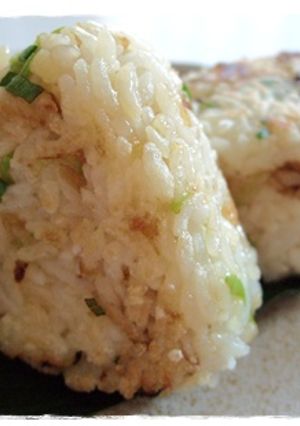 揚げ玉の炒めおむすび-レシピのメイン写真