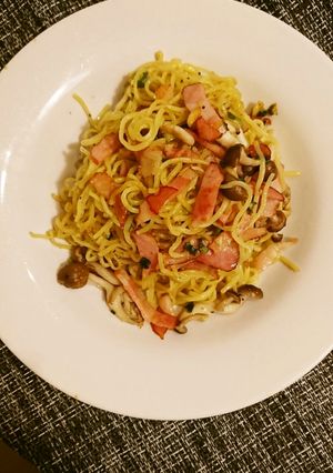 ベーコンとしめじのニンニク焼きそば-レシピのメイン写真
