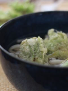 ふきのとうの天ぷらうどん-レシピのメイン写真