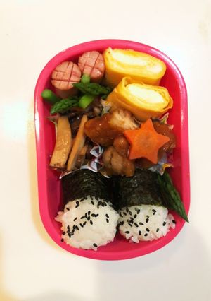 鶏照り焼きとチーズ卵焼きのお弁当-レシピのメイン写真