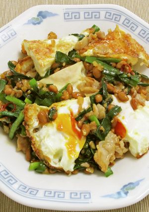 目玉焼きの納豆炒め-レシピのメイン写真