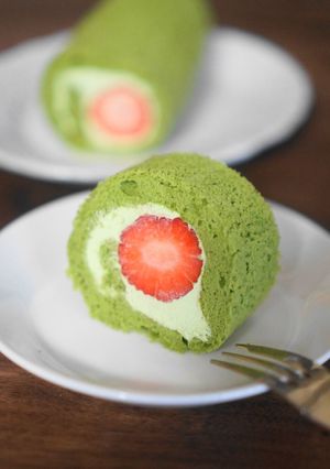 酒粕入り、米粉の抹茶ロールケーキ-レシピのメイン写真