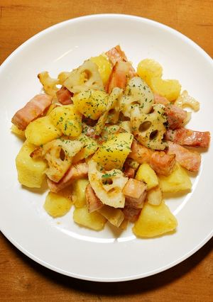 じゃがいもとレンコンのバター醤油炒め-レシピのメイン写真