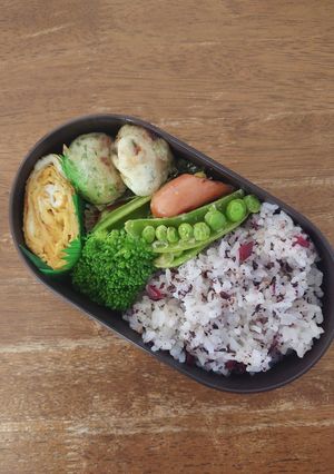 JK☆カリカリ梅とシソの混ぜご飯弁当♪-レシピのメイン写真