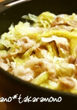 材料2品簡単!白菜と豚バラ肉の重ね蒸し鍋-レシピのメイン写真